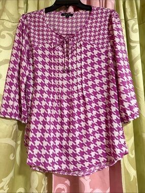 Antilia Femme Fuchsia and White Houndstooth Tie-Neck Blouse